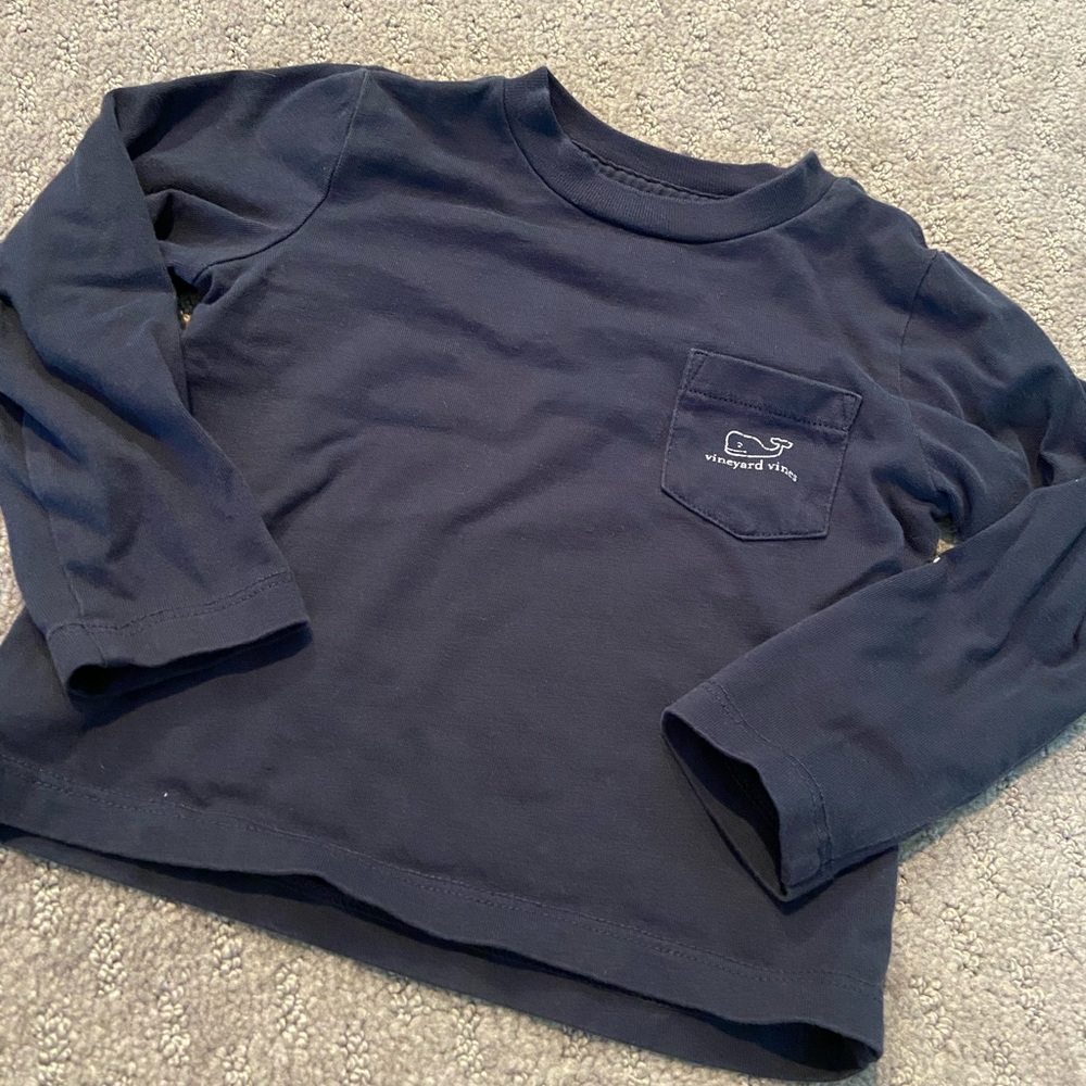 Vineyard Vines Ling Sleeve Tee. EUC. 12-18mth.